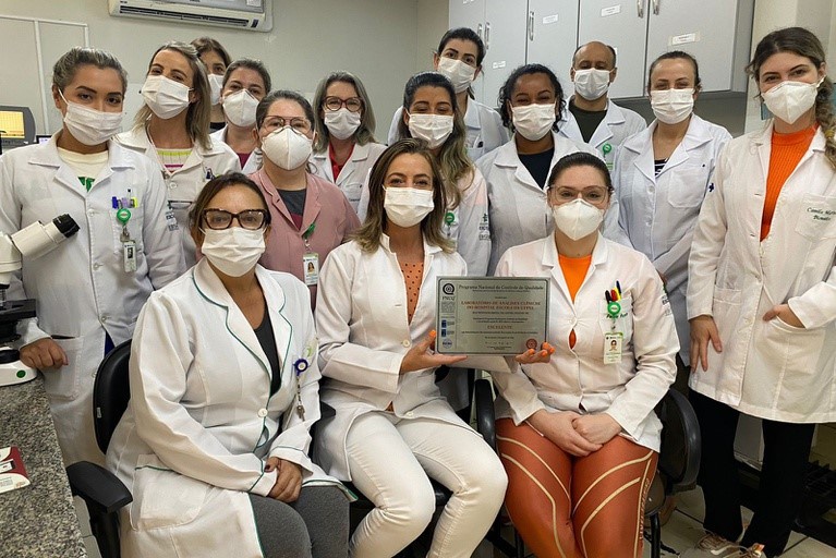 04012023 certificação laboratórios - HE-UFPel.jpeg