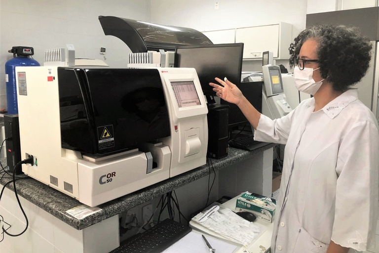 04012023 certificação laboratórios - HUL-UFS 3.jpg