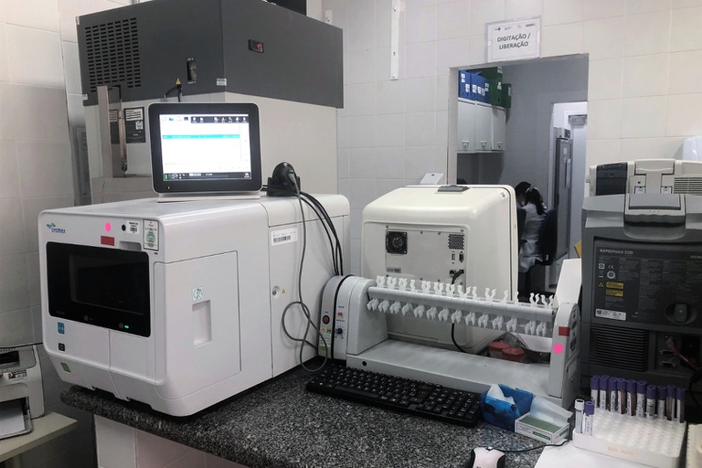 04012023 certificação laboratórios - HUL-UFS 4.jpg