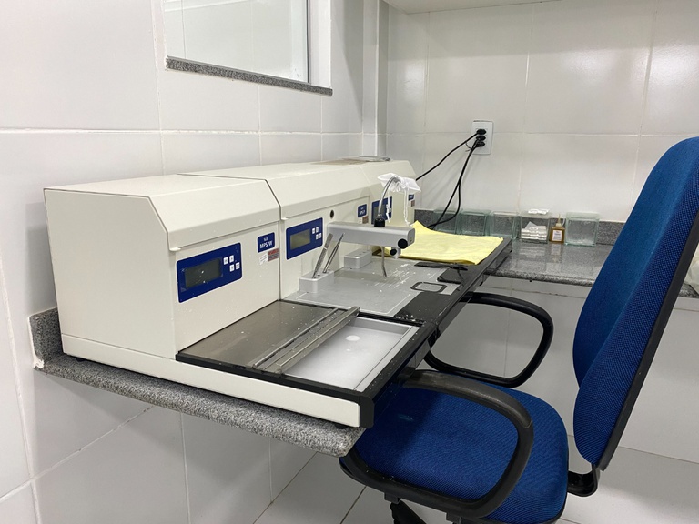 12072022 laboratorio multiusuario hu univasf 2.jpeg