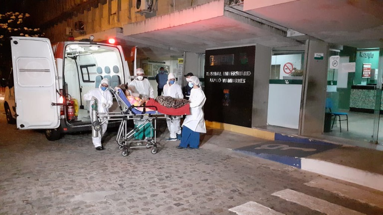 Chegada-pacientes_Manaus14_JacquelineSantos.jpeg