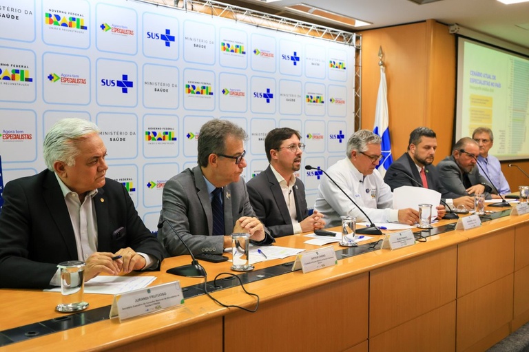 25-08-25 Coletiva-1003.jpg