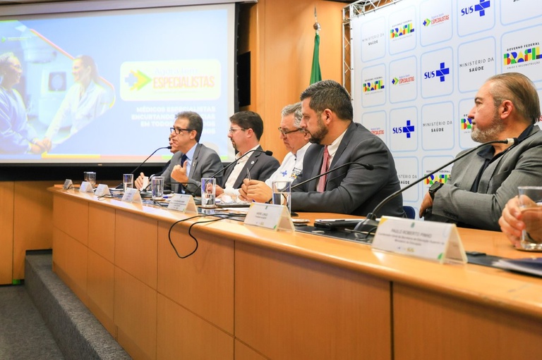 25-08-25 Coletiva-1016.jpg