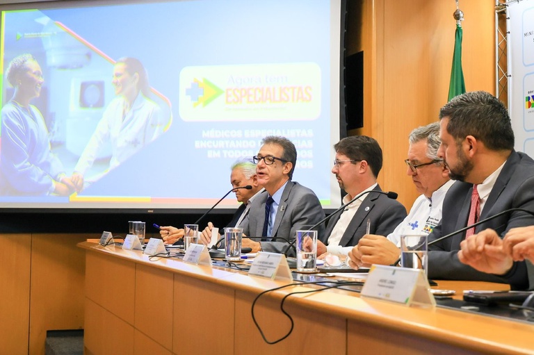 25-08-25 Coletiva-1017.jpg