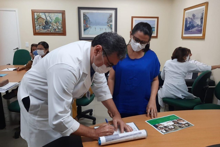 04092020 contrato meac (1).jpg