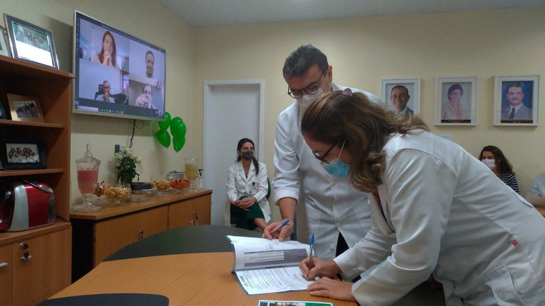 04092020 contrato meac (16).jpg