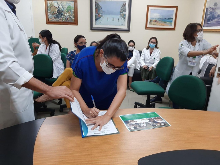 04092020 contrato meac (28).jpg