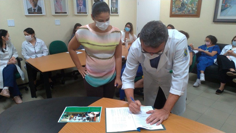 04092020 contrato meac (7).jpg