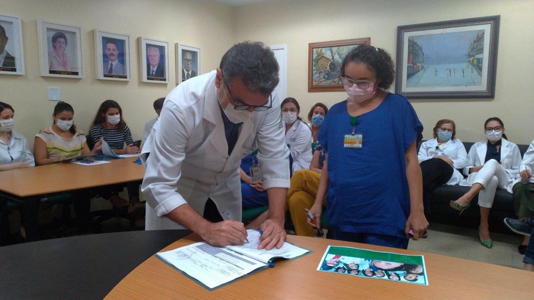 04092020 contrato meac (9).jpg