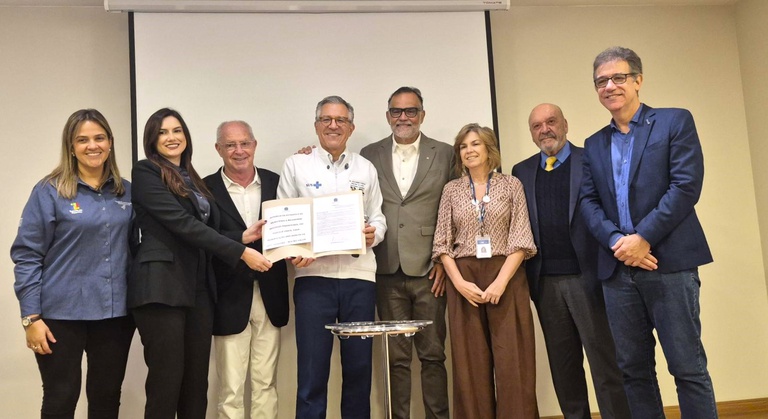 12052026 hubrasil ch-ufrj lançamento cartilha banco de leite (0b).jpg