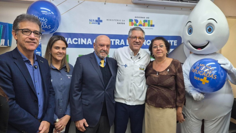 12052026 hubrasil ch-ufrj lançamento cartilha banco de leite (1).jpg