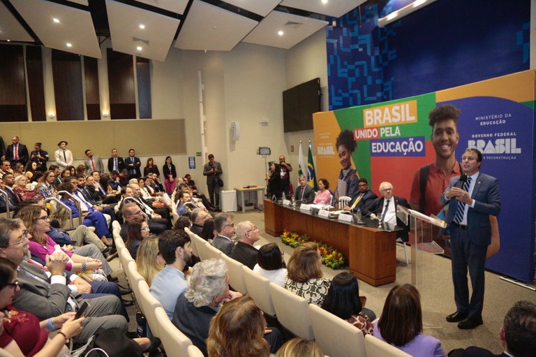 24042024 POSSE REITORES (1).jpg