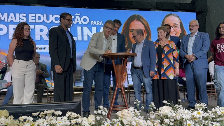 05032026 ebserh hu-univasf assinaura os centro cirúrgico (12).jpg