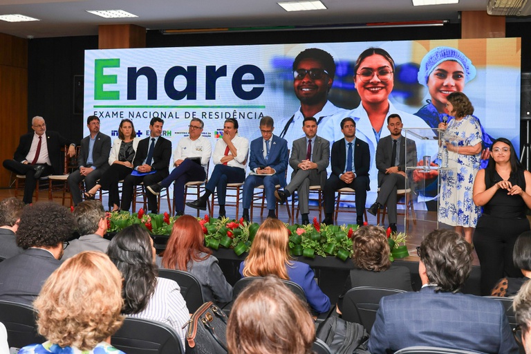 23042025 ebserh enamed lançamento (32).jpg