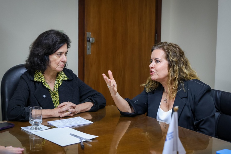 13012025 ebserh hc-ufmg visita ministra saúde (2).jpeg