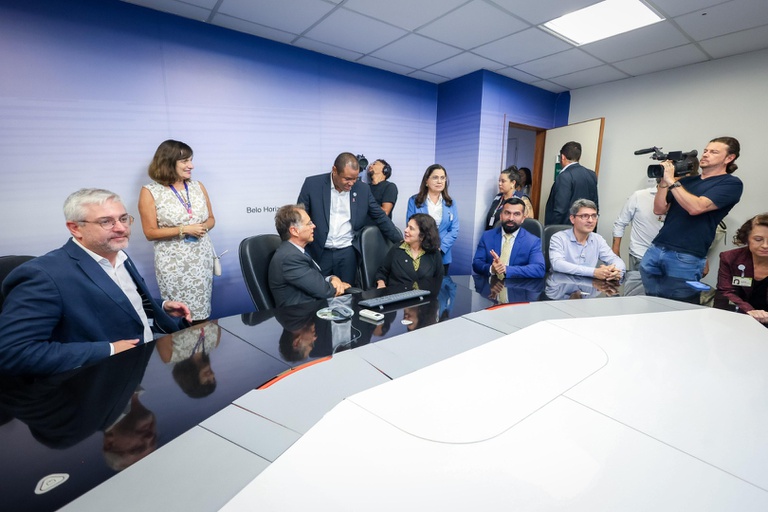 13012025 ebserh hc-ufmg visita ministra saúde (3).jpeg