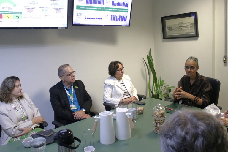 19022026 ebserh hub-unb visita ministra meio ambiente 7.jpeg