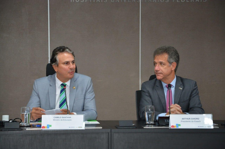 17012024 visita ministro educação. Crédito foto CCS - Ebserh (17).jpg