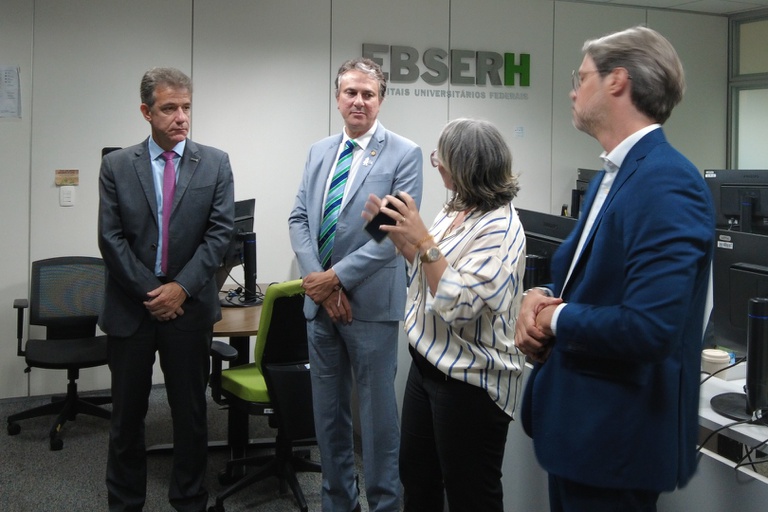17012024 visita ministro educação. Crédito foto CCS - Ebserh (30).JPG