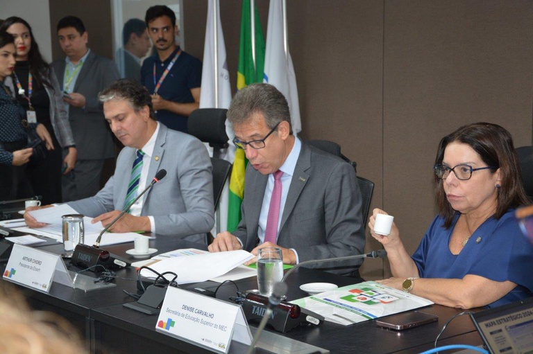 17012024 visita ministro educação. Crédito foto CCS - Ebserh (5).jpg