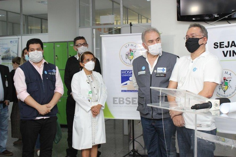 18102021 visita ministro hu-ufma 15.jpg