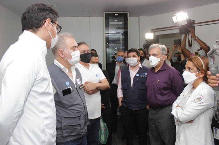 18102021 visita ministro hu-ufma 3.jpg