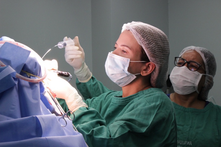 01062021 equipamento cirurgia hu-ufma 4.jpeg