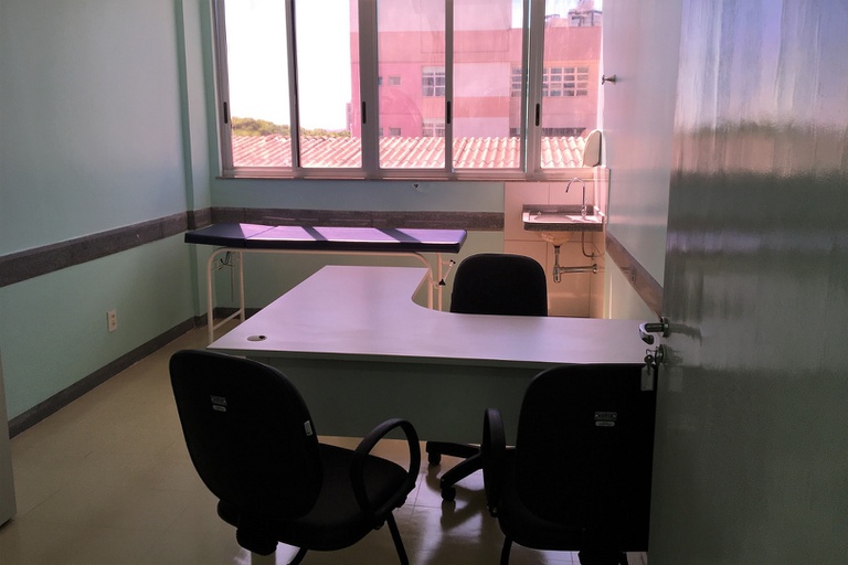3 - 03092020 novo espaço hc-ufg - Consultorio 01.JPG