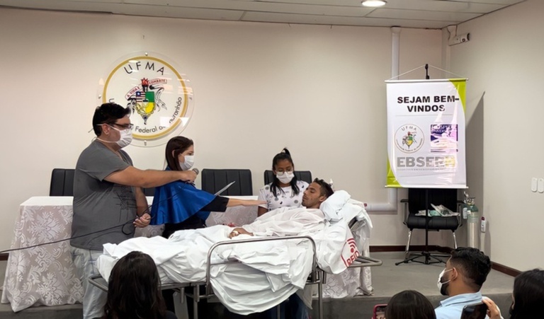 12012023 estudante internado hu-ufma.jpg