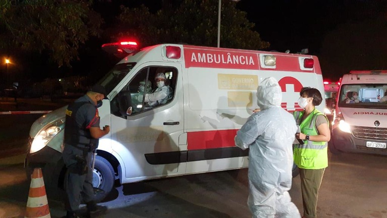 Pacientes de Manaus no HULW5_créditoOrielFarias_Easy-Resize.com.jpg