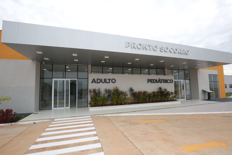 25022025 Acordo assinado para HU-UFCAT - foto Luis Fortes - MEC (10).jpg