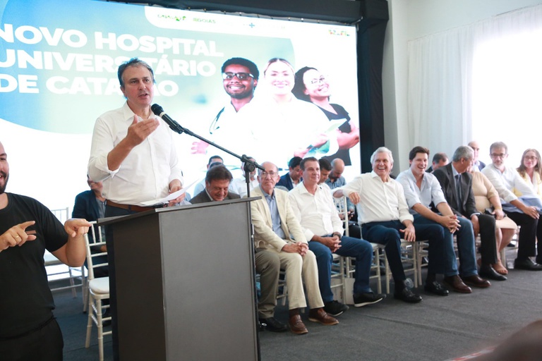 25022025 Acordo assinado para HU-UFCAT - foto Luis Fortes - MEC (21).jpg