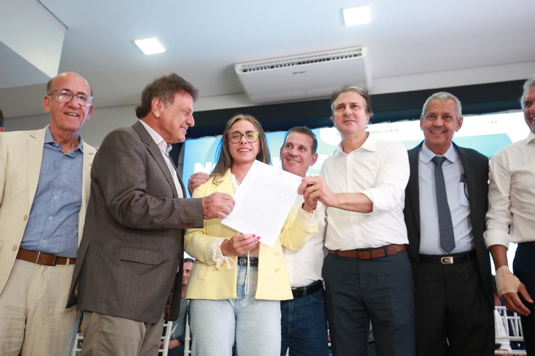 25022025 Acordo assinado para HU-UFCAT - foto Luis Fortes - MEC (4).jpg