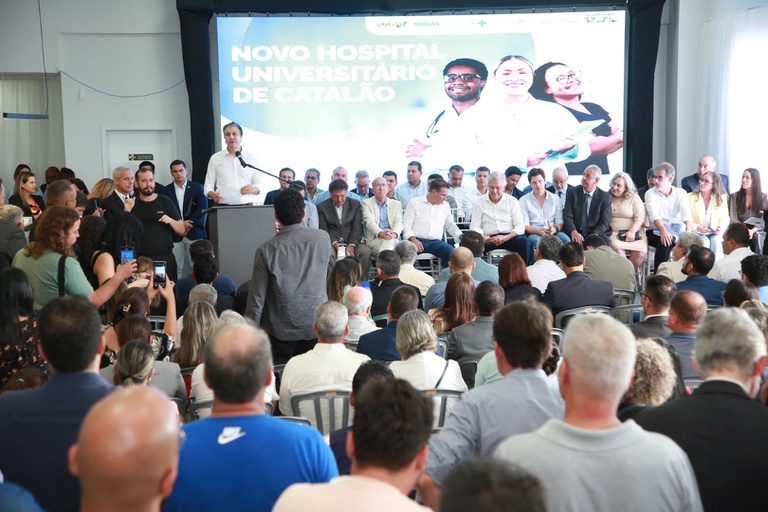 25022025 Acordo assinado para HU-UFCAT - foto Luis Fortes - MEC (6).jpg