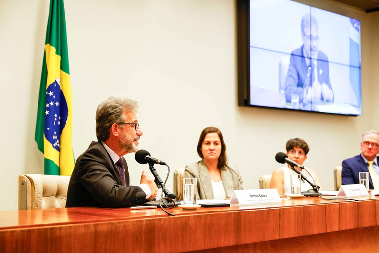 29102024 ebserh seminário farmacêutica câmara deputados (4).jpg