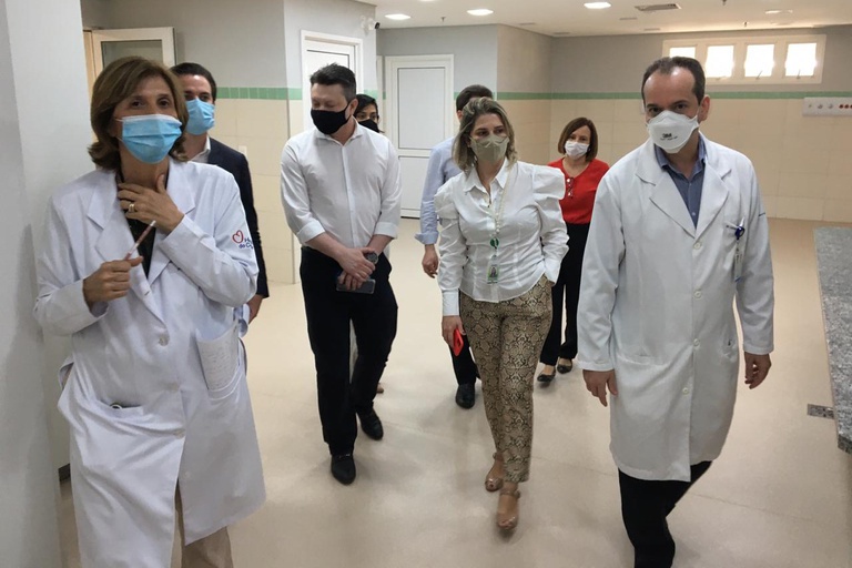 29092020 visita presente ao hc-ufg (10).jpeg