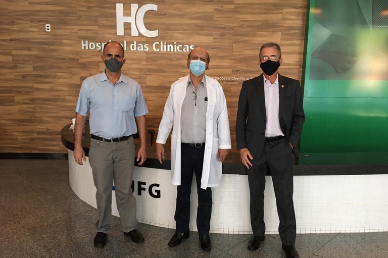 29092020 visita presente ao hc-ufg (4).jpeg