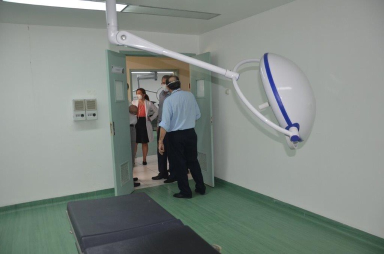 Visita do presidente da Rede Ebserh ao HUGV (10).jpg