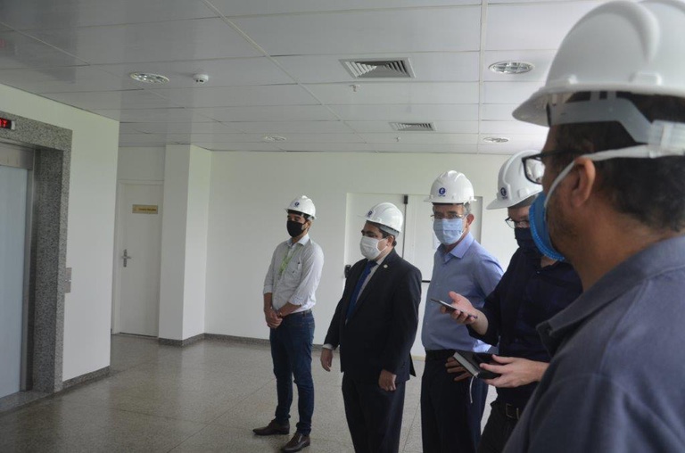 Visita do presidente da Rede Ebserh ao HUGV (23).jpg