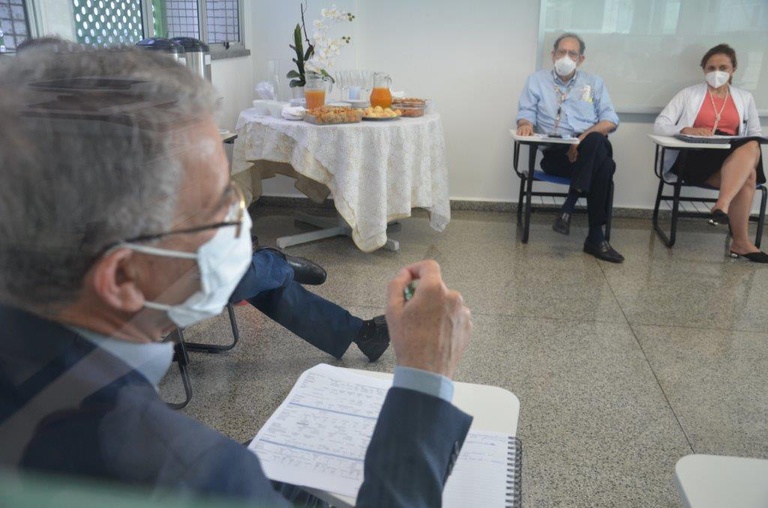 Visita do prsidente da Rede Ebserh ao HUGV (16).jpg