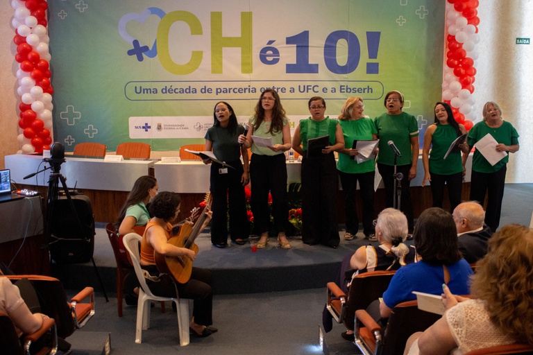 02122024 ebserh ch-ufc 10 anos contrato (20).jpg