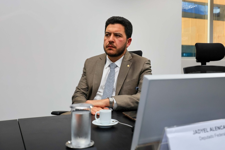 01042025 ebserh hu-ufdpar bancada apre (21).jpg