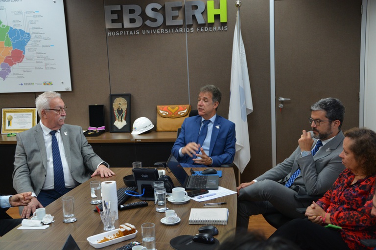 18112025 ebserh reunião conselho consultivo (12).JPG