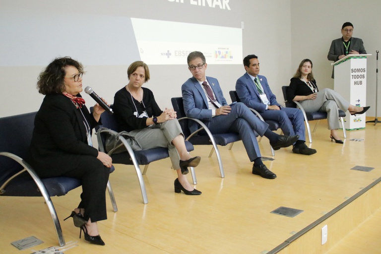29102025 Saúde Mental e Processo Disciplinar são tema de seminário na Ebserh (9).JPG