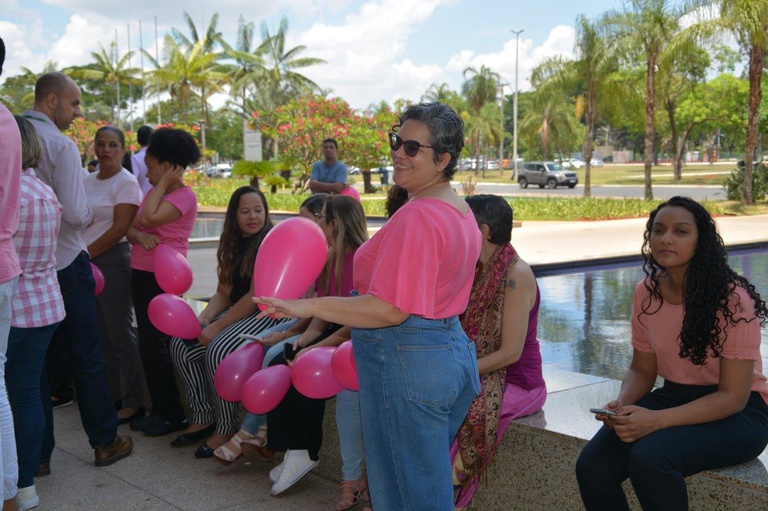 24102023 outubro rosa ebserh sede (37).jpg