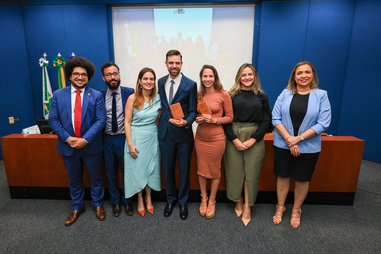 17122024 ebserh lançamento 2 vol revista jurídica (14).jpg