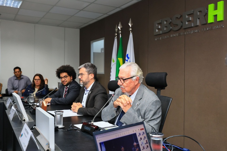 04072025 ebserh lançamento revista conjur (11).jpg