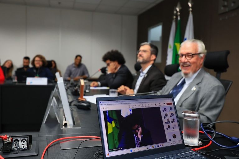 04072025 ebserh lançamento revista conjur (15).jpg