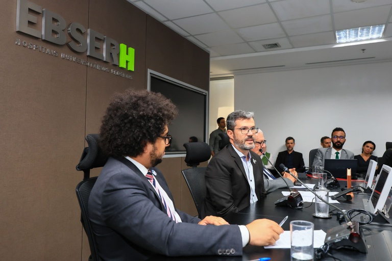 04072025 ebserh lançamento revista conjur (16).jpg