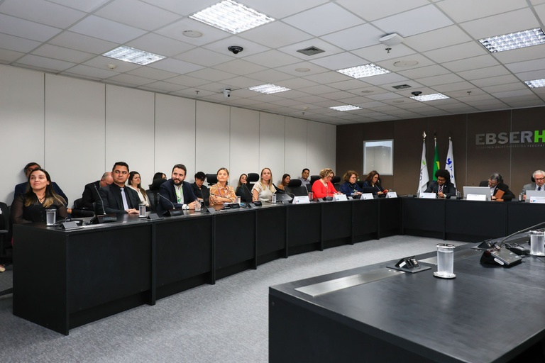 04072025 ebserh lançamento revista conjur (8).jpg